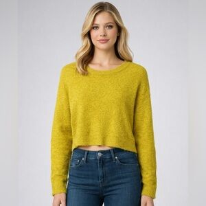 Forever 21 Citron Yellow Knit Sweater Women’s Small NWT Long Sleeve Pullover Top